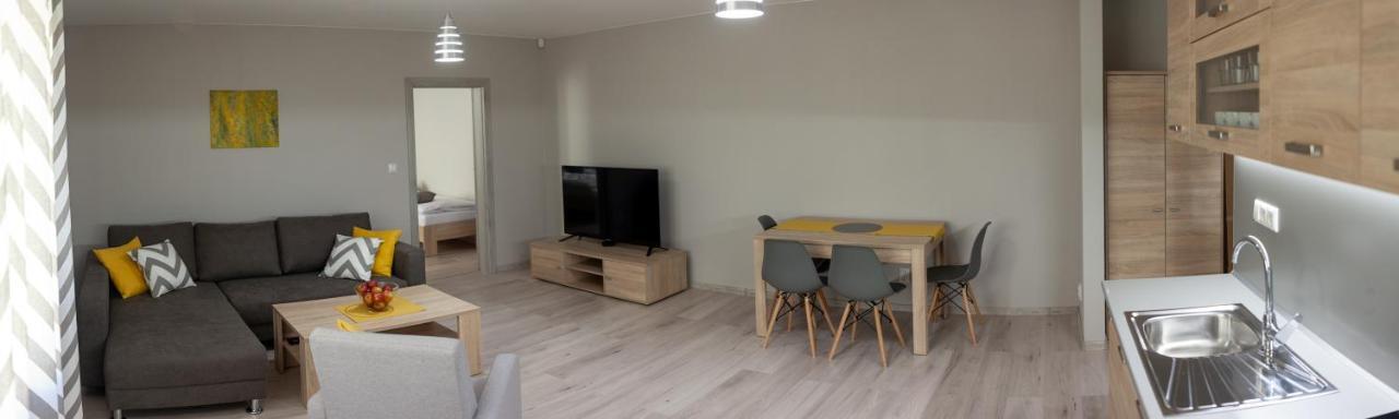City Apartments Liptovsky Mikulas Exterior photo