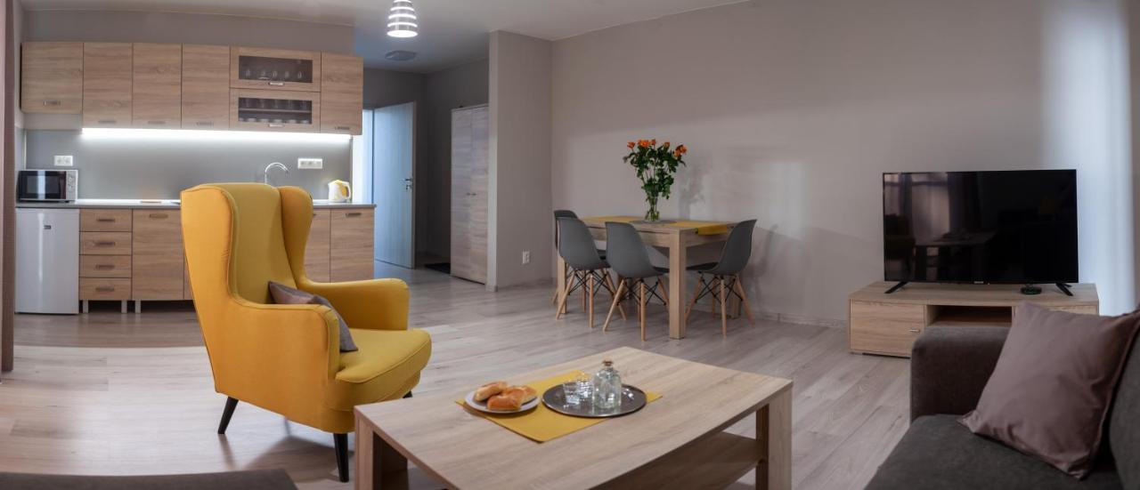 City Apartments Liptovsky Mikulas Exterior photo